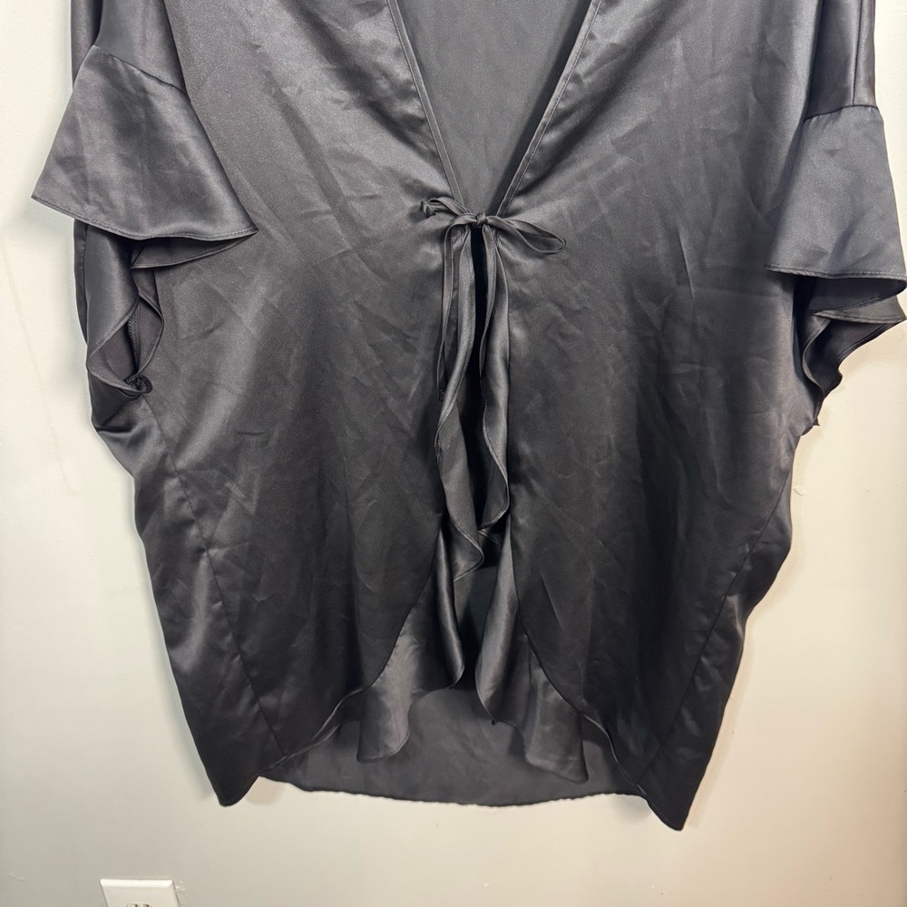 Victoria’s Secret Robe - Picture 3 of 8